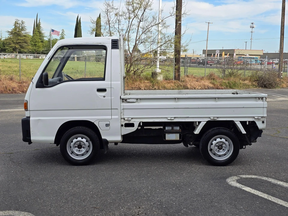 1992 Subaru Sambar 5th Gen - Image 18 of 31