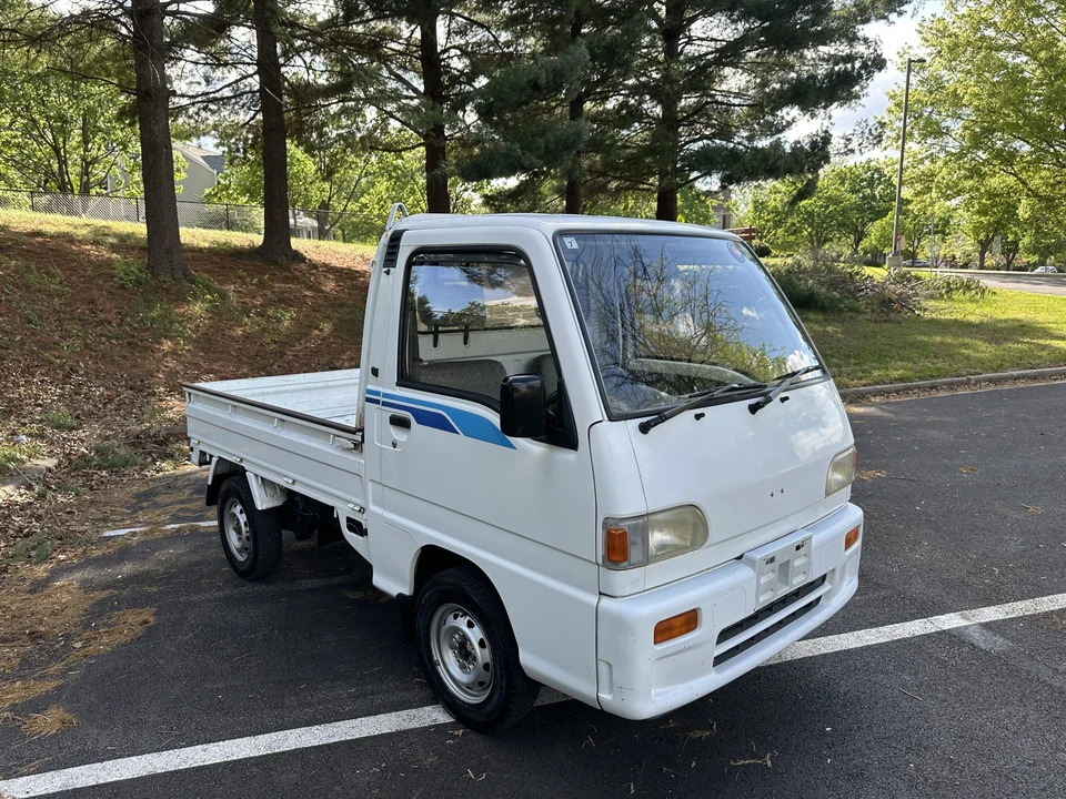 1992 Subaru Sambar 5th Gen - Image 2 of 31