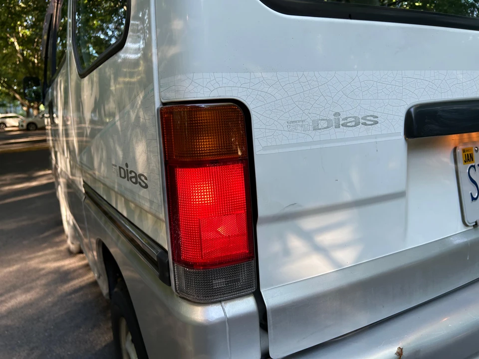 1992 Subaru Sambar 5th Gen - Image 17 of 31