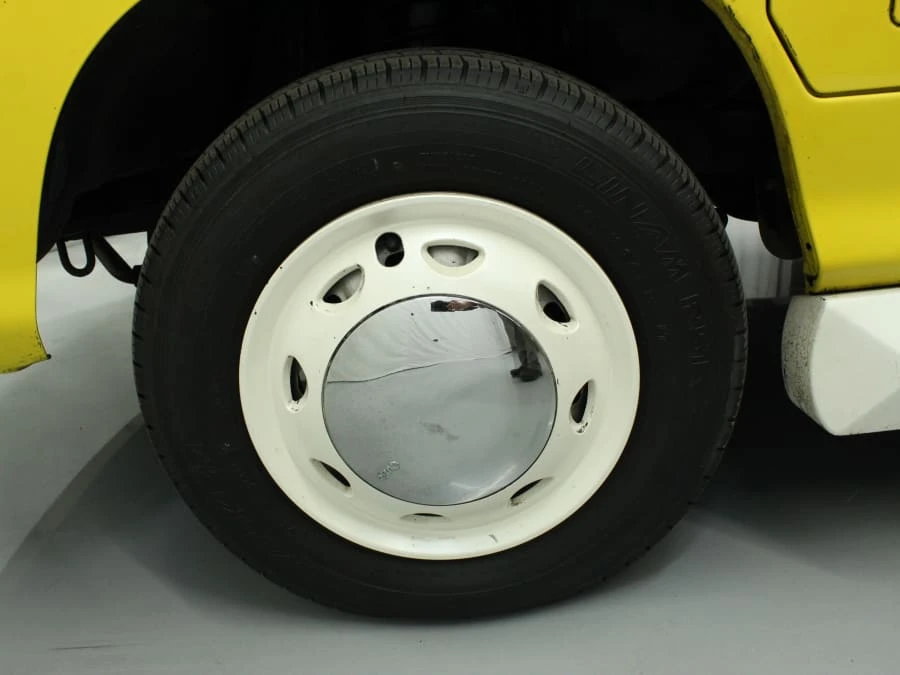 1992 Subaru Sambar 5th Gen - Image 11 of 12
