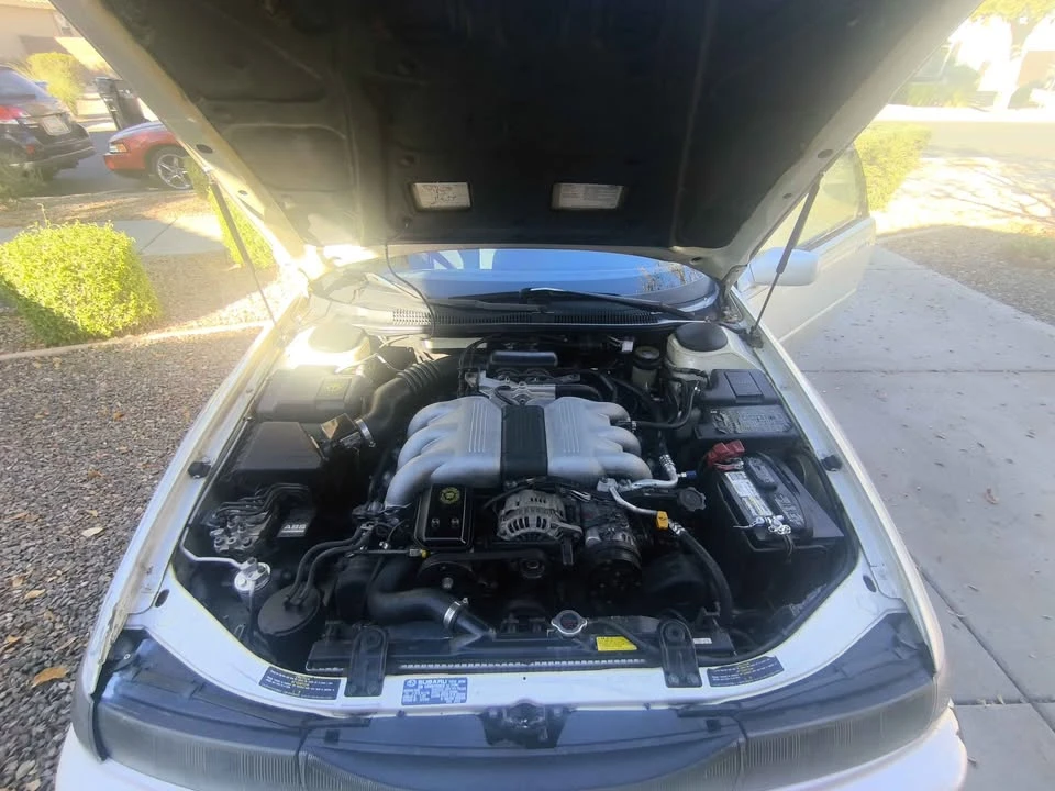 1992 Subaru SVX - Image 15 of 18
