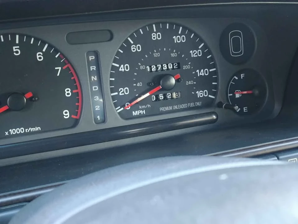 1992 Subaru SVX - Image 10 of 18