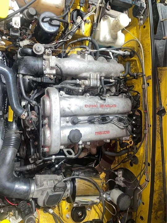 1992 Mazda NA MX-5 Miata - Image 5 of 10