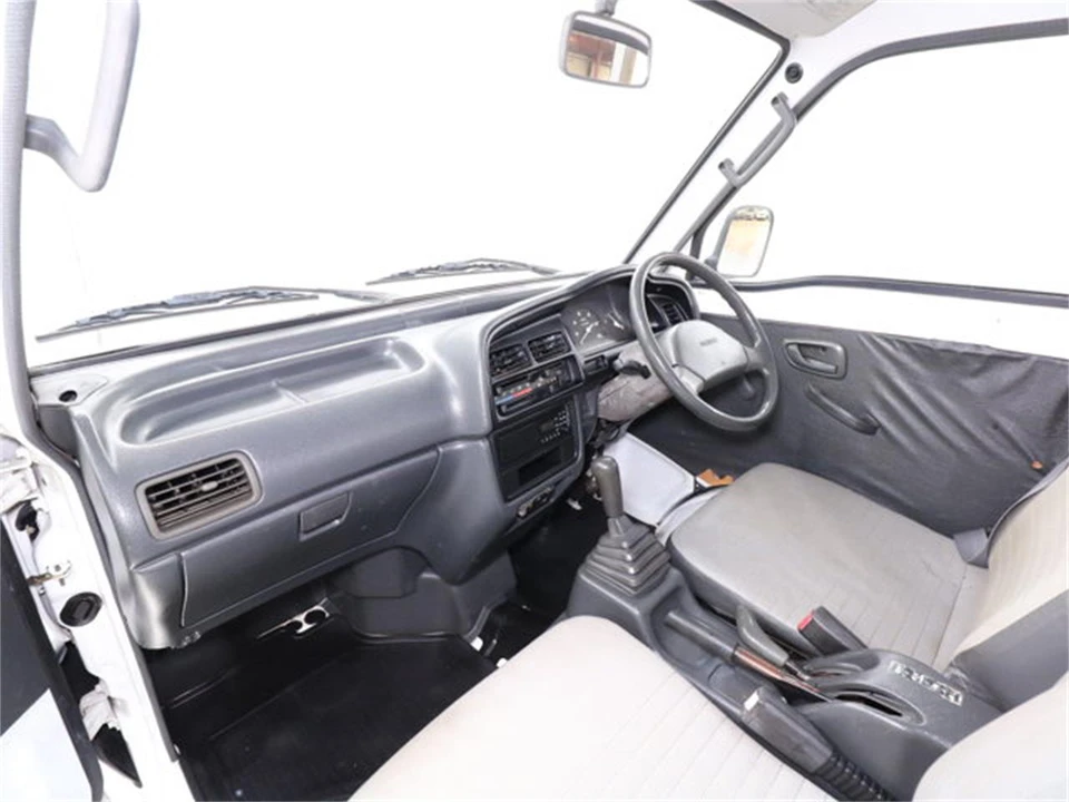 1992 Suzuki Carry & Every 9th Gen - Image 21 of 31