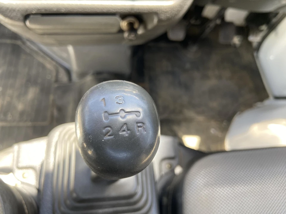 1992 Suzuki Carry & Every 9th Gen - Image 25 of 31