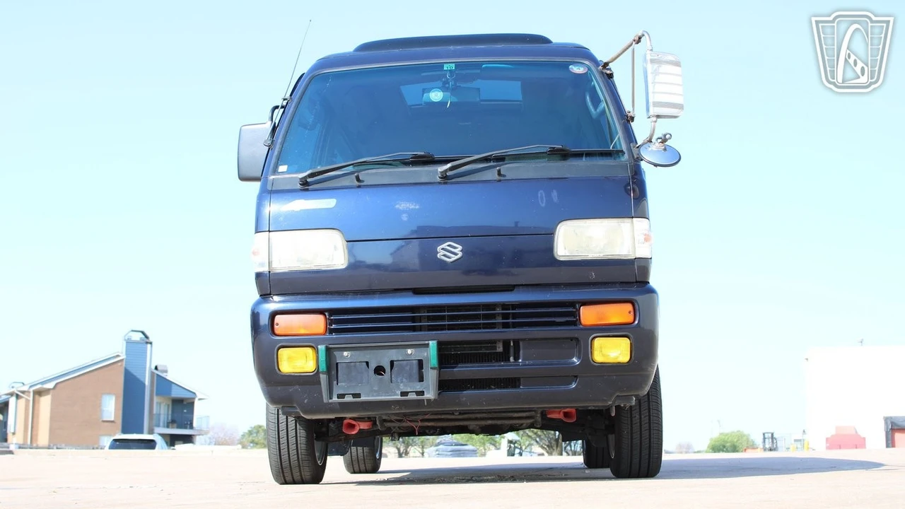 1992 Suzuki Carry & Every 9th Gen - Image 5 of 12