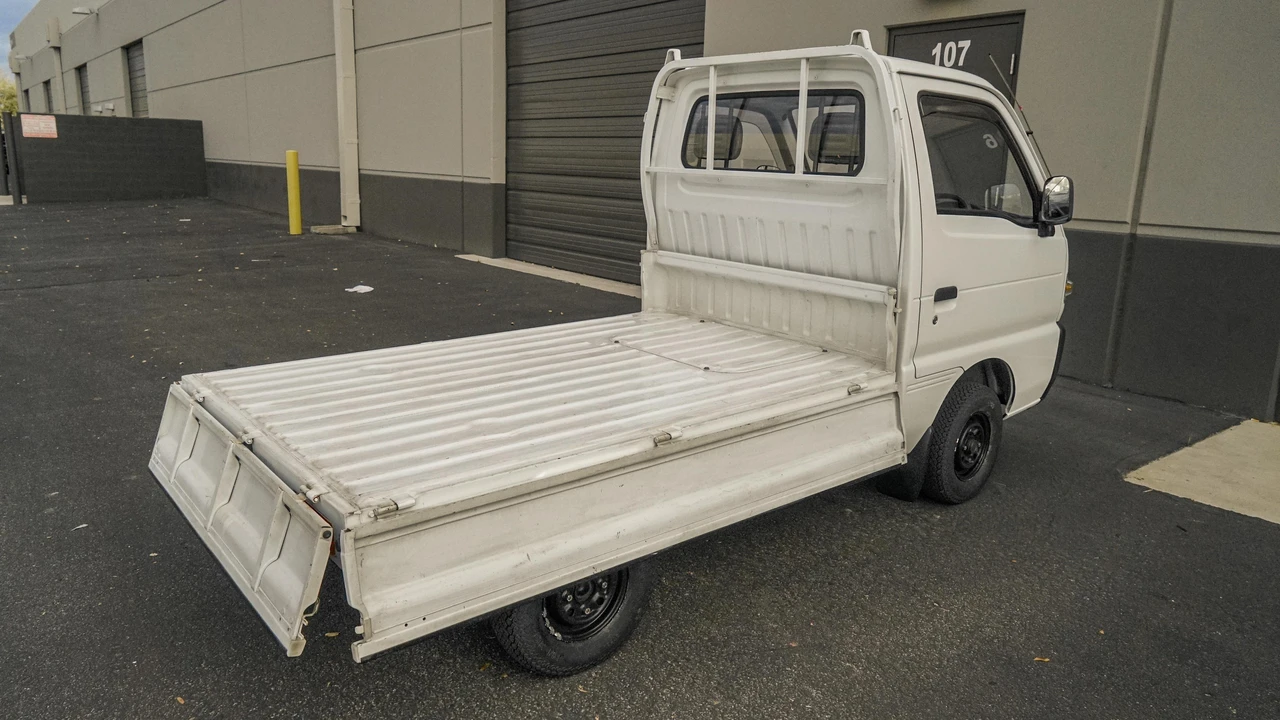 1992 Suzuki Carry & Every 9th Gen - Image 18 of 31