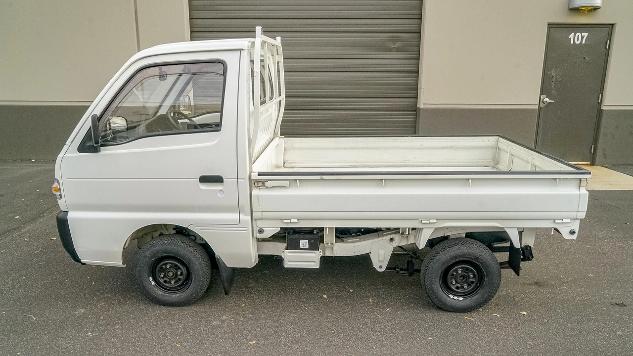 1992 Suzuki Carry & Every 9th Gen - Image 9 of 31