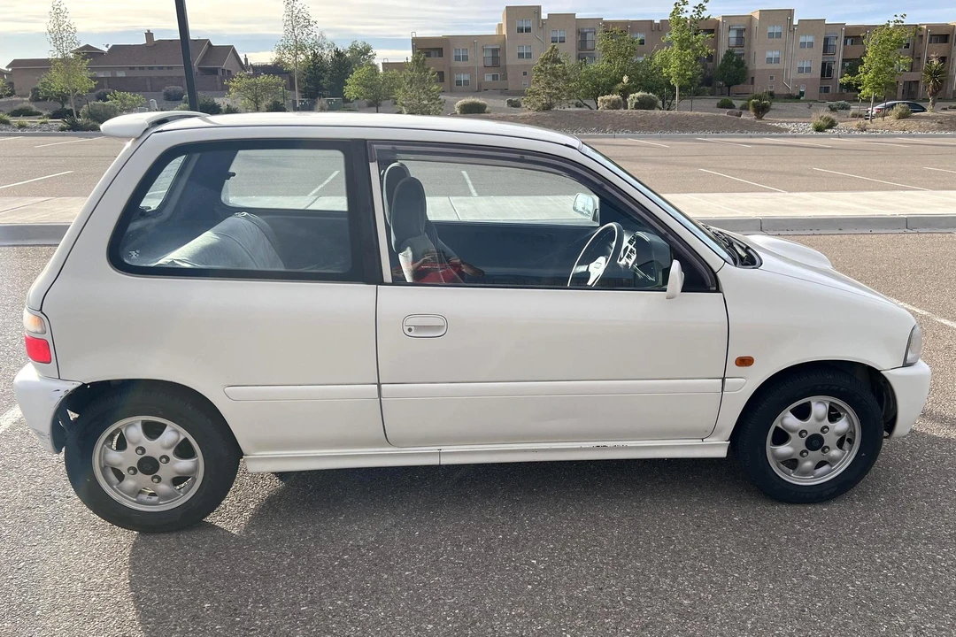 1992 Suzuki Cervo 4th Gen - Image 3 of 31