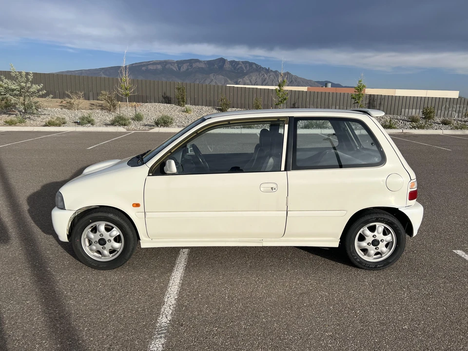 1992 Suzuki Cervo 4th Gen - Image 7 of 31