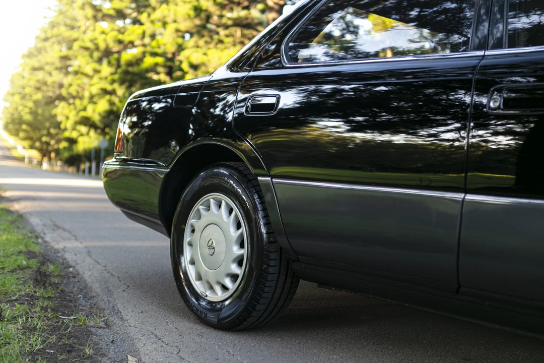 1992 Toyota Celsior 1st Gen - Image 11 of 31