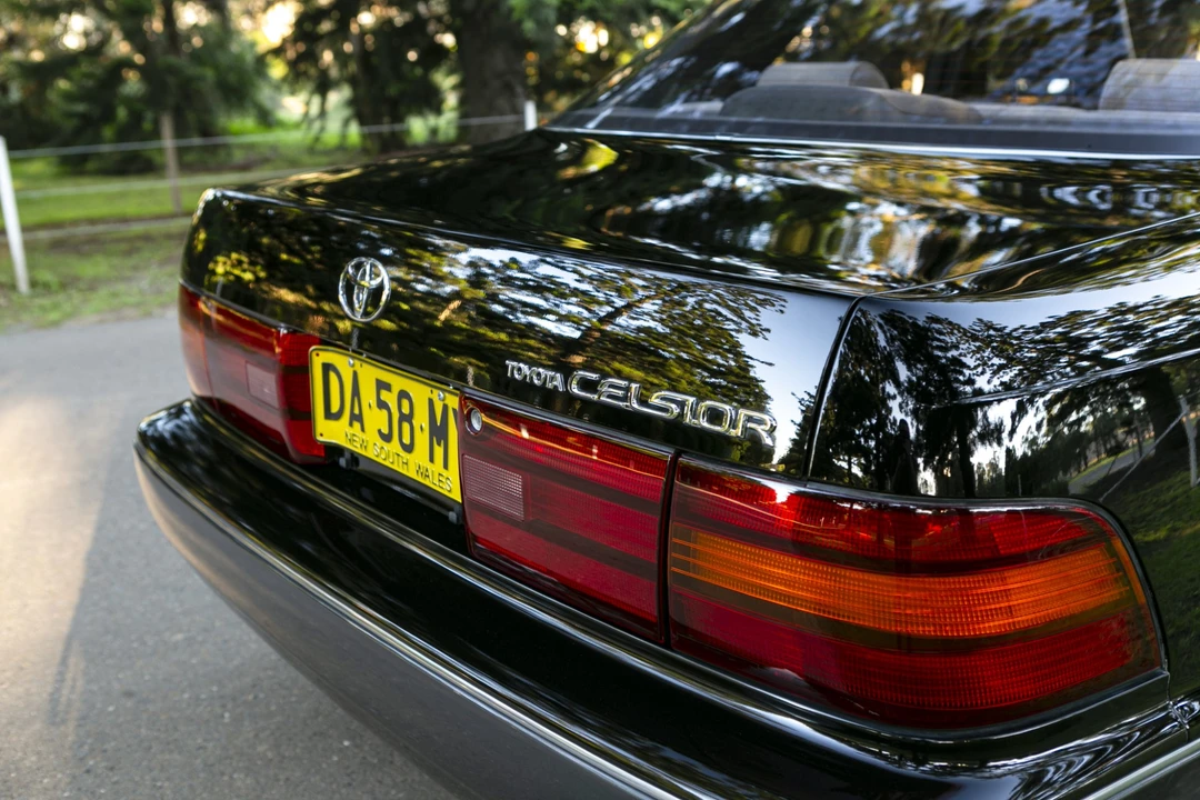 1992 Toyota Celsior 1st Gen - Image 12 of 31