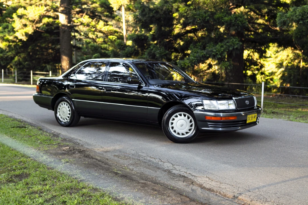 1992 Toyota Celsior 1st Gen - Image 16 of 31
