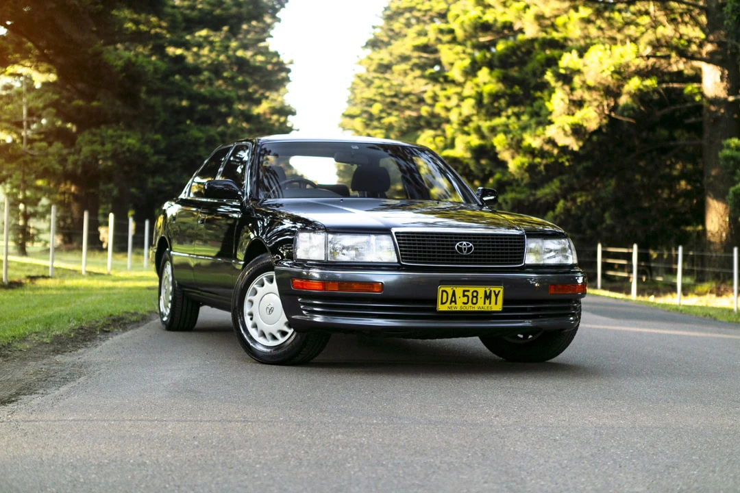 1992 Toyota Celsior 1st Gen - Image 17 of 31