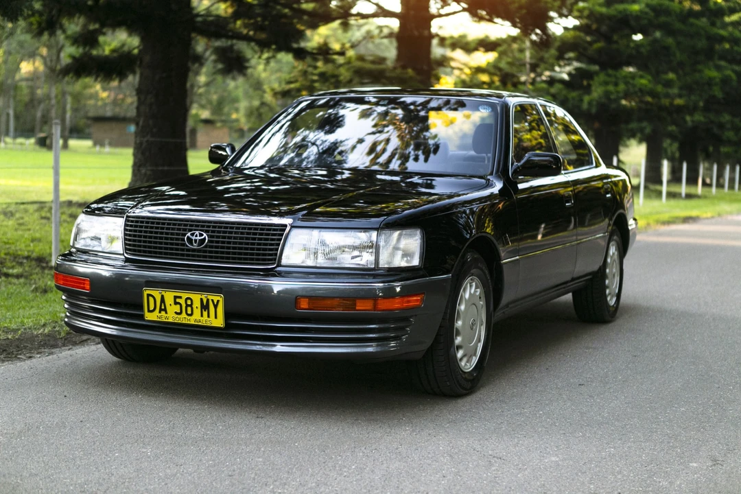 1992 Toyota Celsior 1st Gen - Image 24 of 31