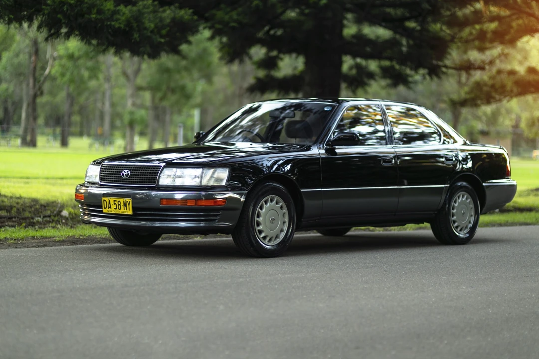 1992 Toyota Celsior 1st Gen - Image 2 of 31