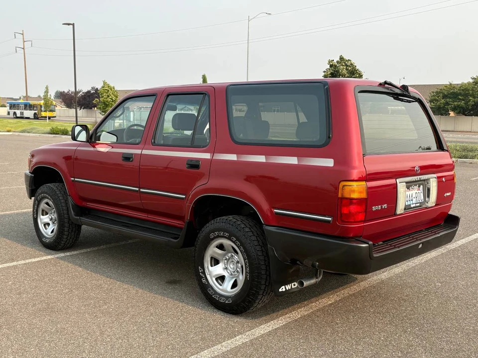 1992 Toyota 4Runner 2nd Gen - Image 2 of 22