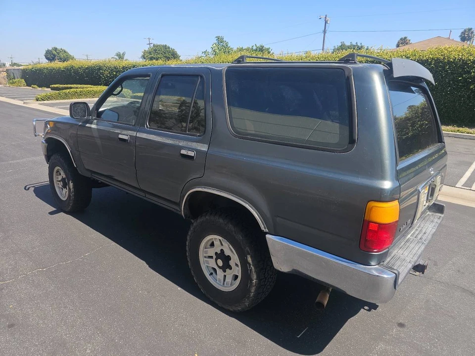 1992 Toyota 4Runner 2nd Gen - Image 3 of 17
