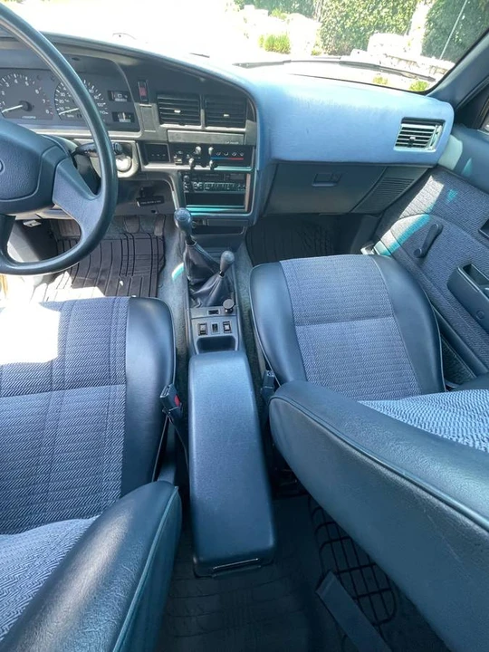 1992 Toyota 4Runner 2nd Gen - Image 9 of 12