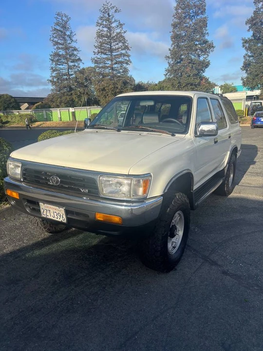 1992 Toyota 4Runner 2nd Gen - Image 2 of 11