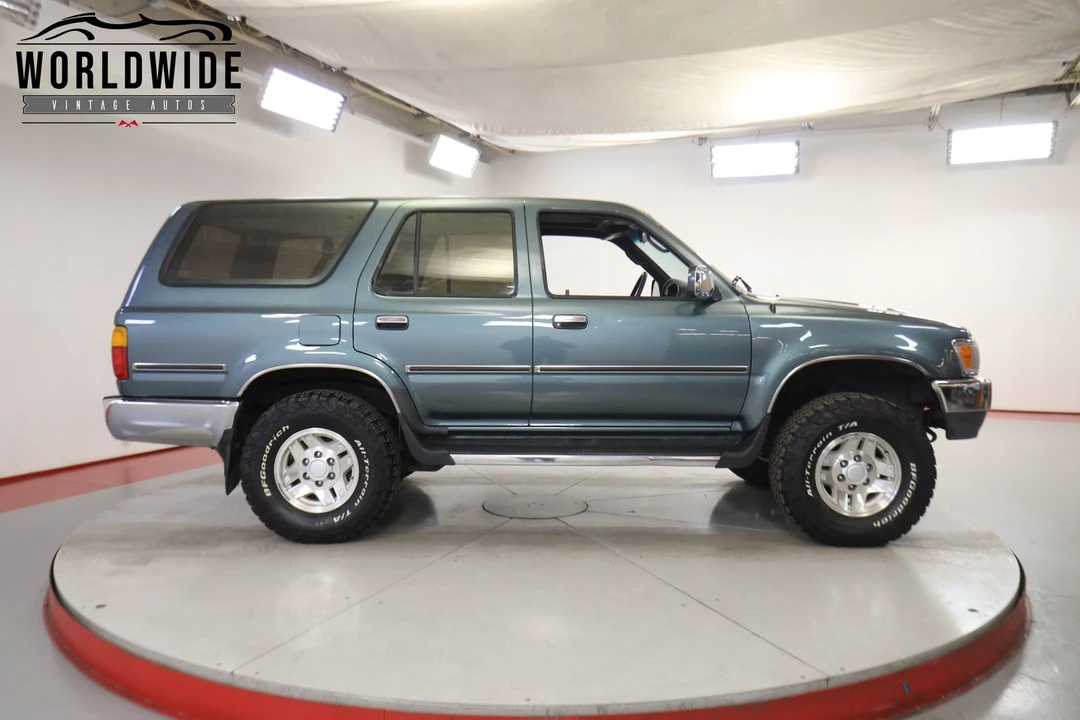 1992 Toyota 4Runner 2nd Gen - Image 4 of 12