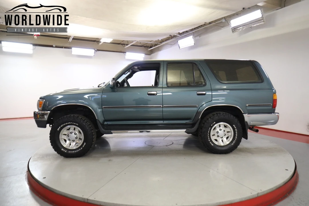 1992 Toyota 4Runner 2nd Gen - Image 3 of 12