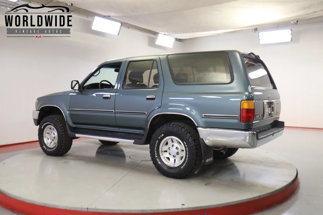 1992 Toyota 4Runner 2nd Gen - Image 5 of 12