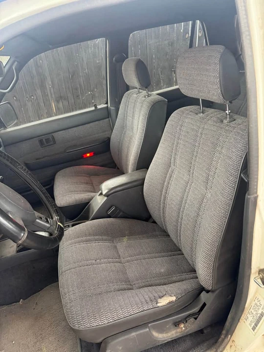 1992 Toyota 4Runner 2nd Gen - Image 9 of 13