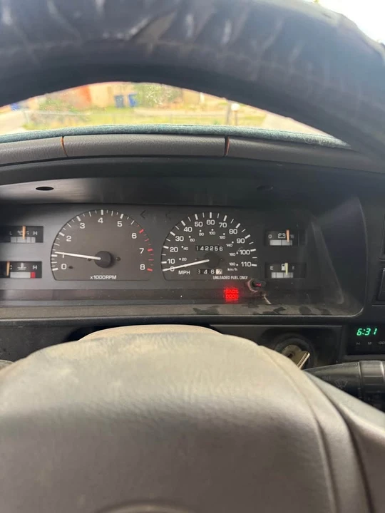 1992 Toyota 4Runner 2nd Gen - Image 11 of 13