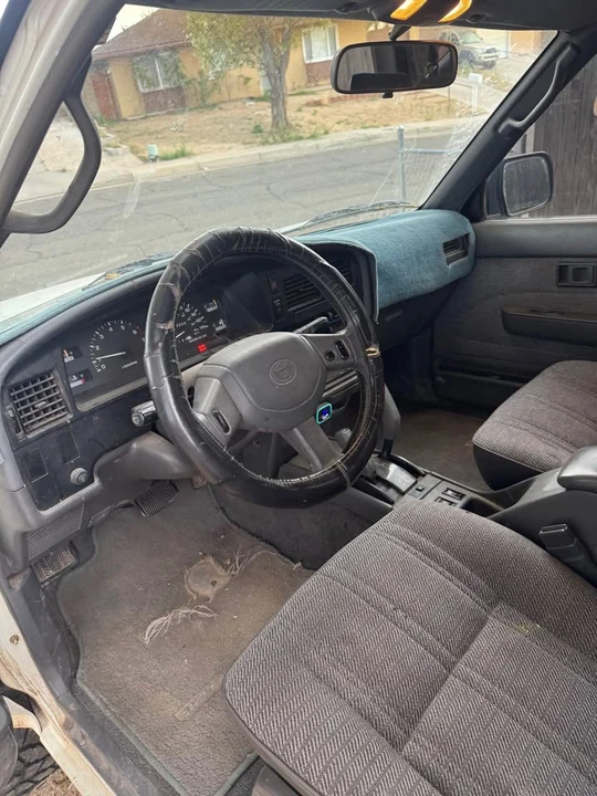 1992 Toyota 4Runner 2nd Gen - Image 10 of 13
