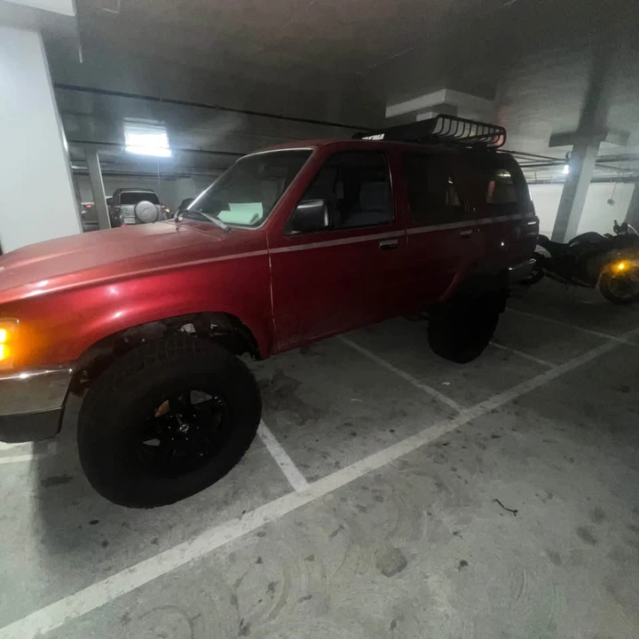 1992 Toyota 4Runner 2nd Gen - Image 2 of 9