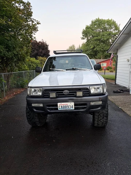 1992 Toyota 4Runner 2nd Gen - Image 2 of 10
