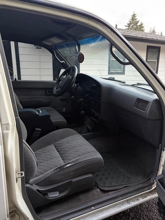 1992 Toyota 4Runner 2nd Gen - Image 8 of 10