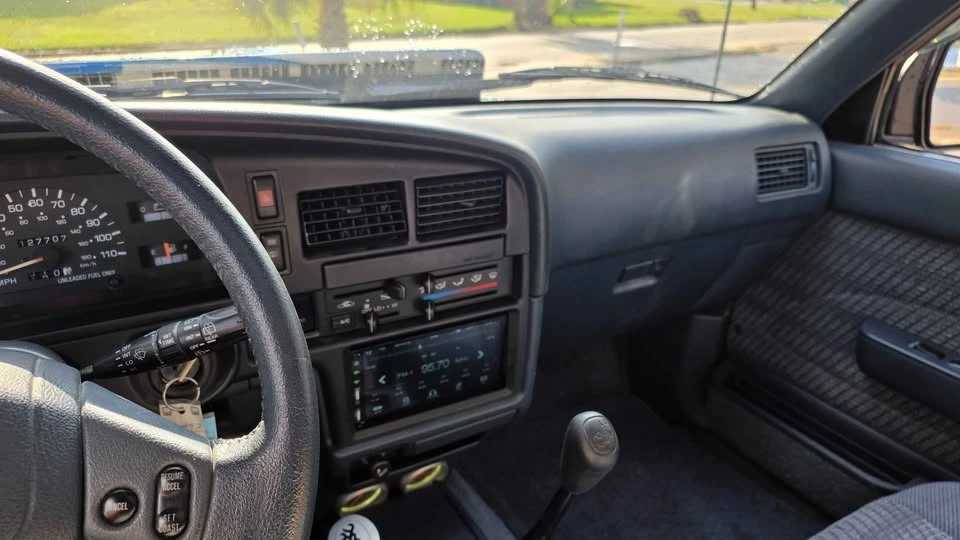 1992 Toyota 4Runner 2nd Gen - Image 10 of 20