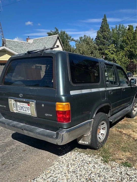 1992 Toyota 4Runner 2nd Gen - Image 8 of 9