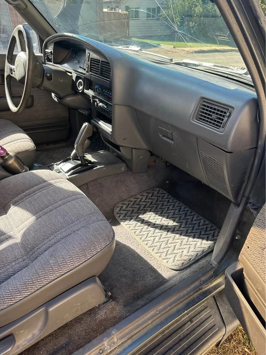 1992 Toyota 4Runner 2nd Gen - Image 6 of 9