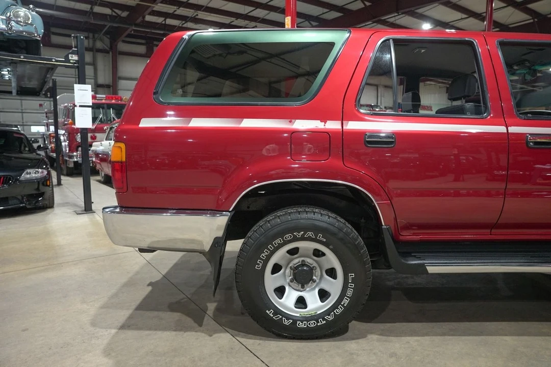 1992 Toyota 4Runner 2nd Gen - Image 9 of 21