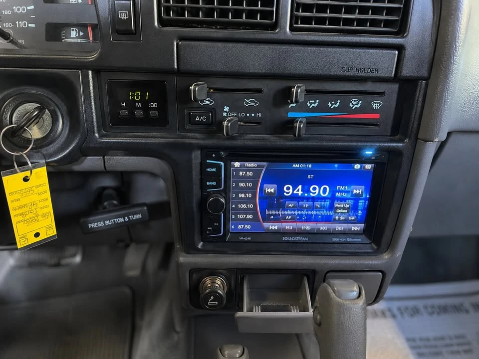 1992 Toyota 4Runner 2nd Gen - Image 14 of 18