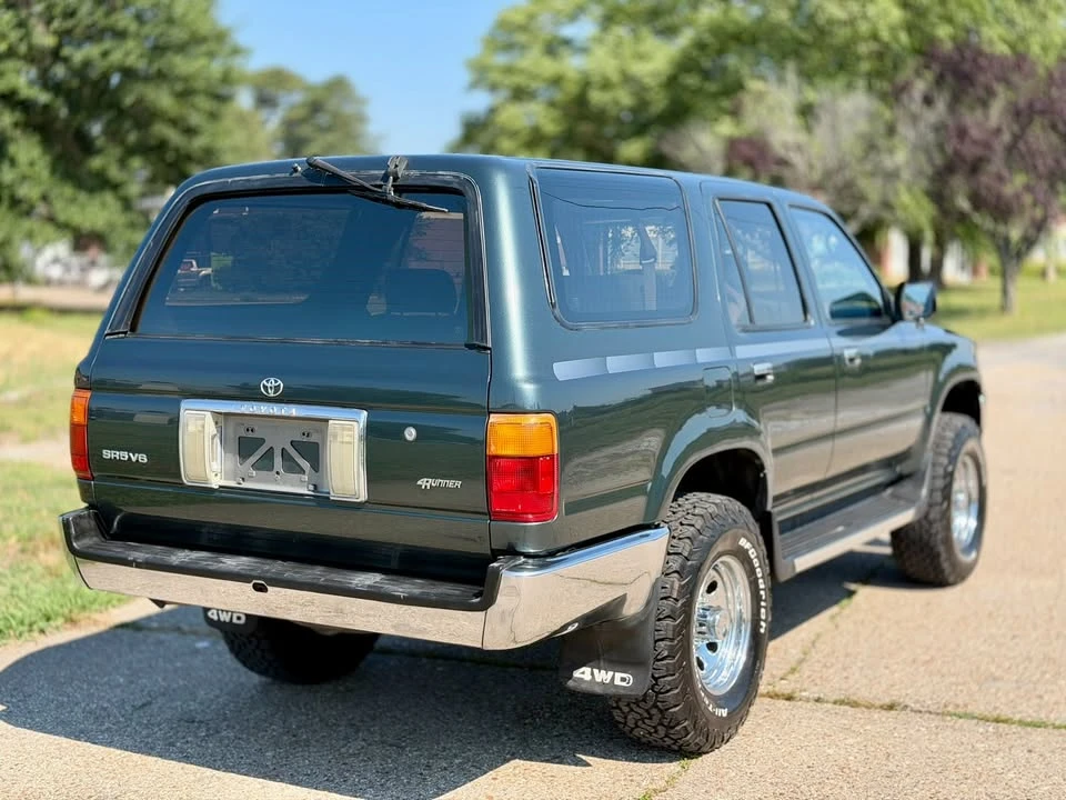 1992 Toyota 4Runner 2nd Gen - Image 5 of 18