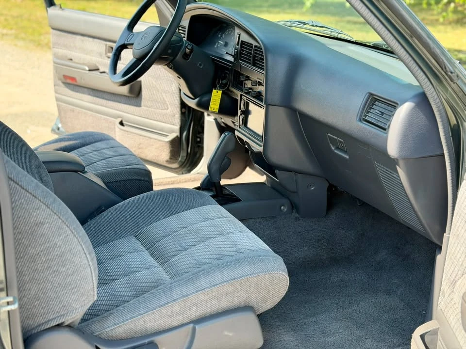 1992 Toyota 4Runner 2nd Gen - Image 12 of 18