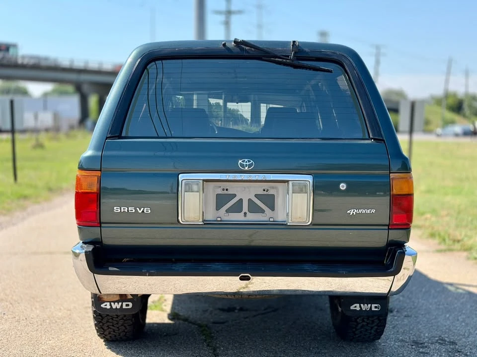 1992 Toyota 4Runner 2nd Gen - Image 4 of 18