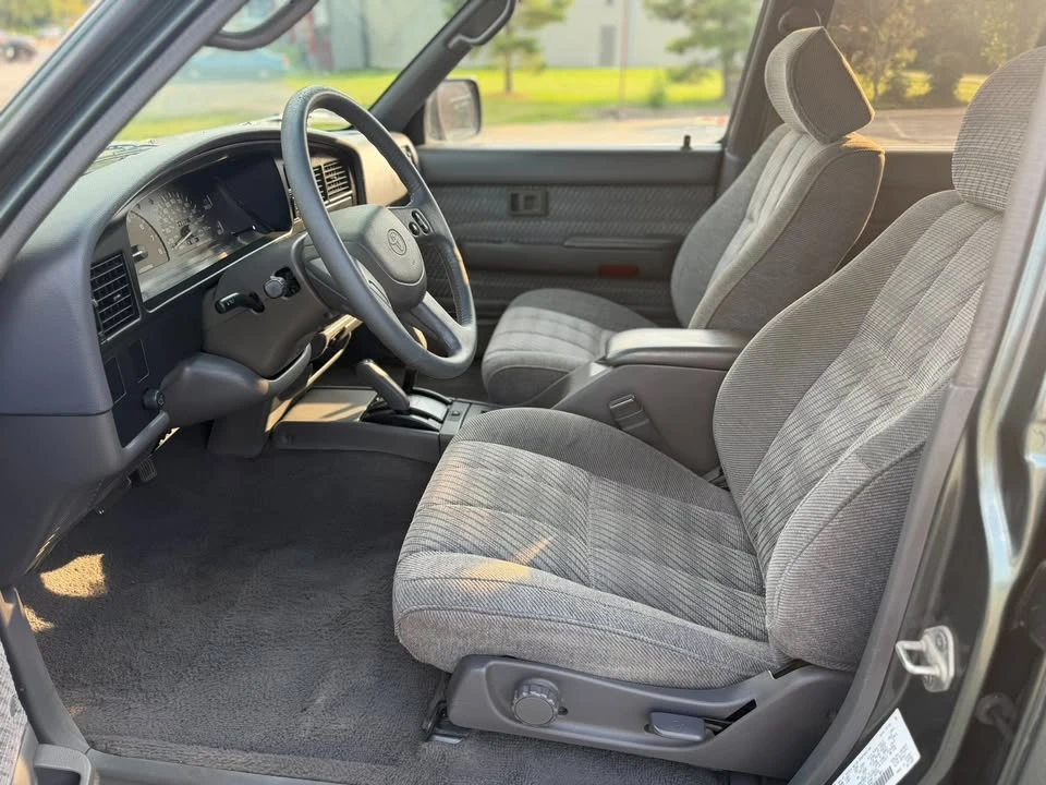 1992 Toyota 4Runner 2nd Gen - Image 9 of 20