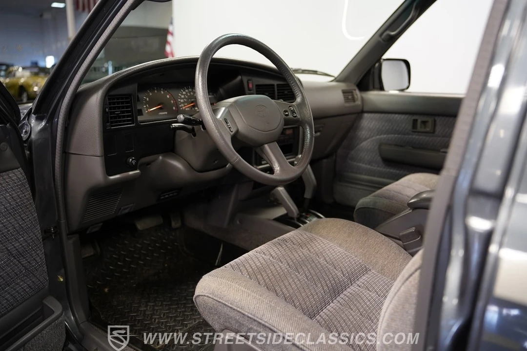 1992 Toyota 4Runner 2nd Gen - Image 5 of 12