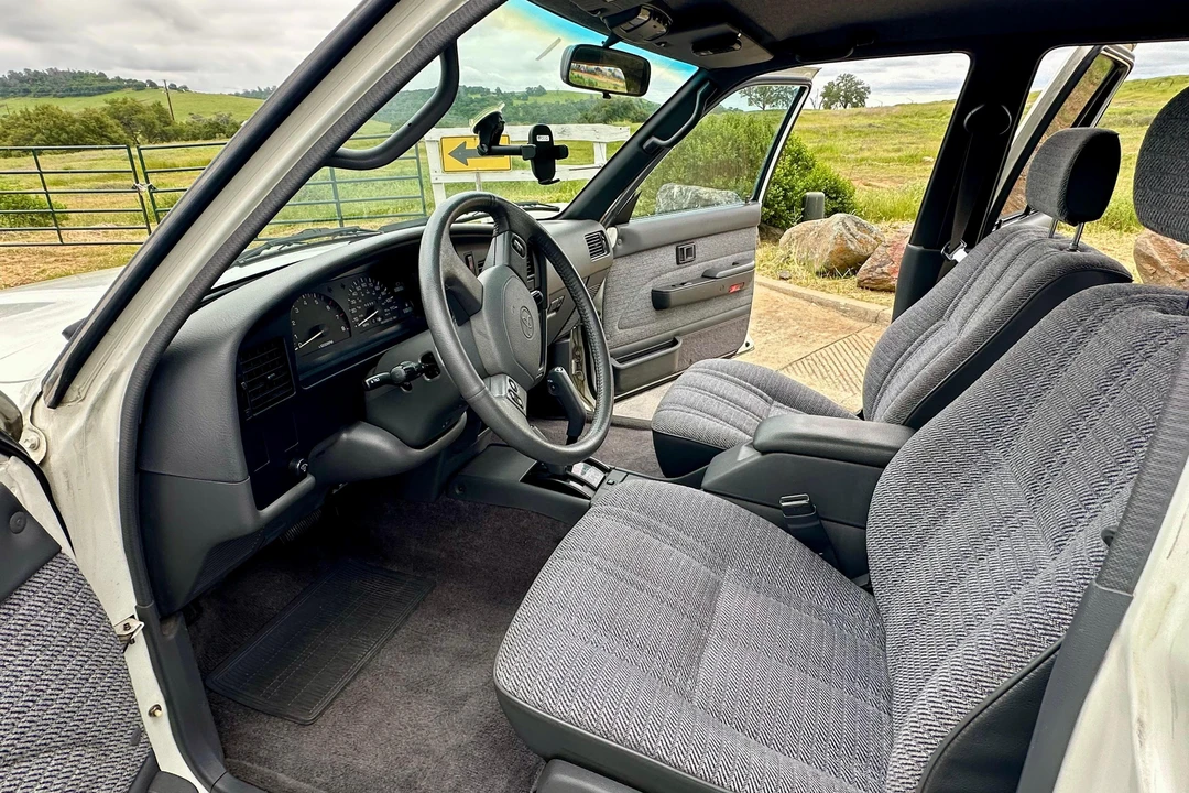 1992 Toyota 4Runner 2nd Gen - Image 27 of 31