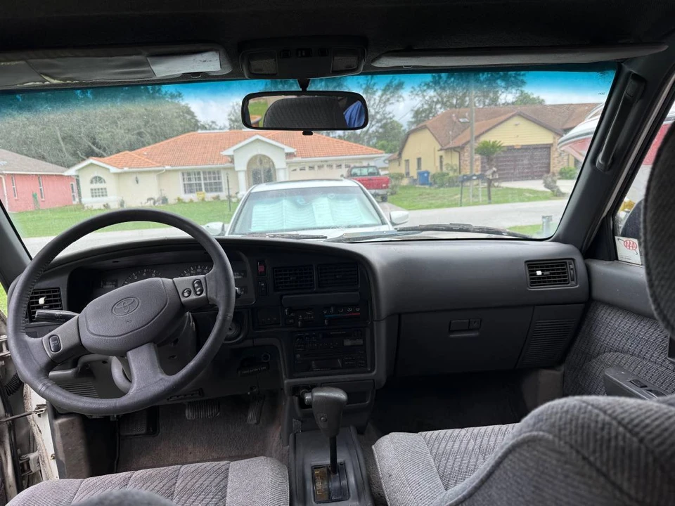 1992 Toyota 4Runner 2nd Gen - Image 13 of 20