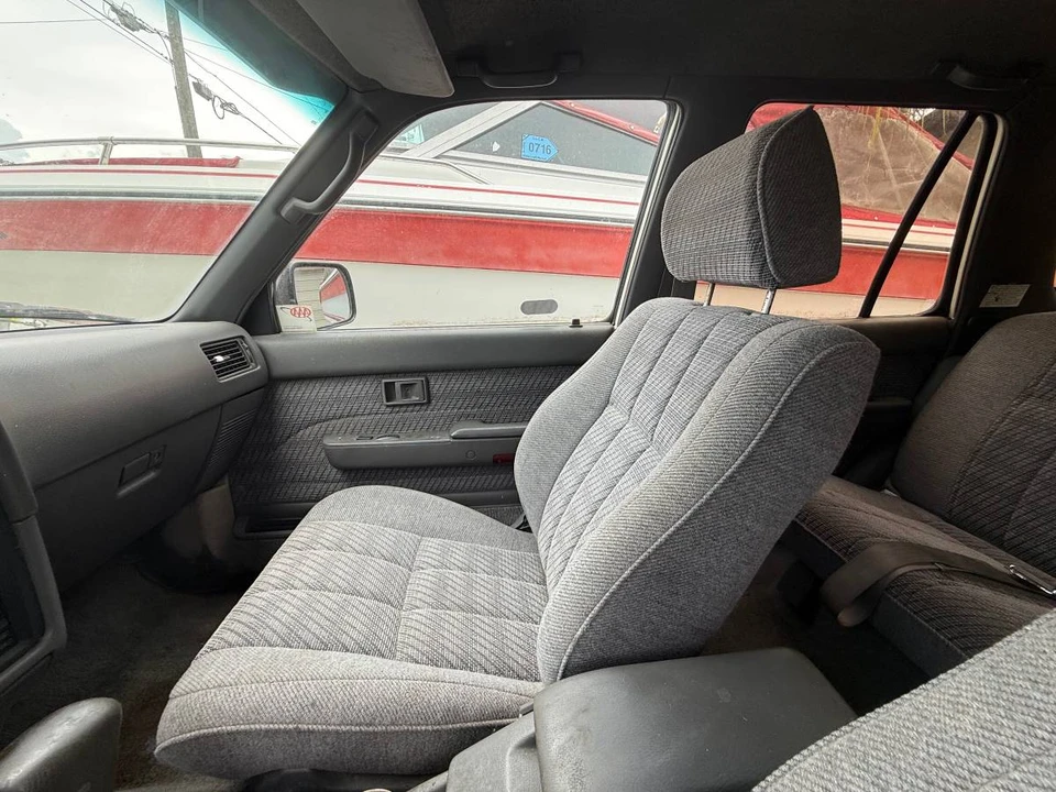 1992 Toyota 4Runner 2nd Gen - Image 9 of 20