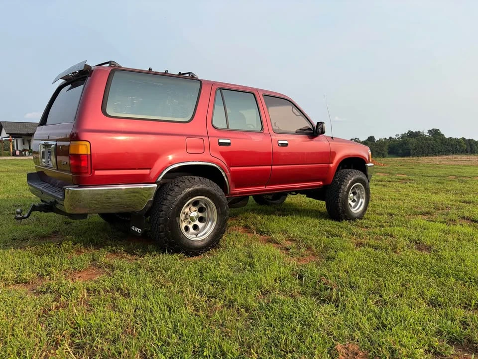 1992 Toyota 4Runner 2nd Gen - Image 5 of 13