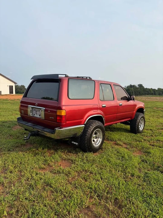 1992 Toyota 4Runner 2nd Gen - Image 6 of 13