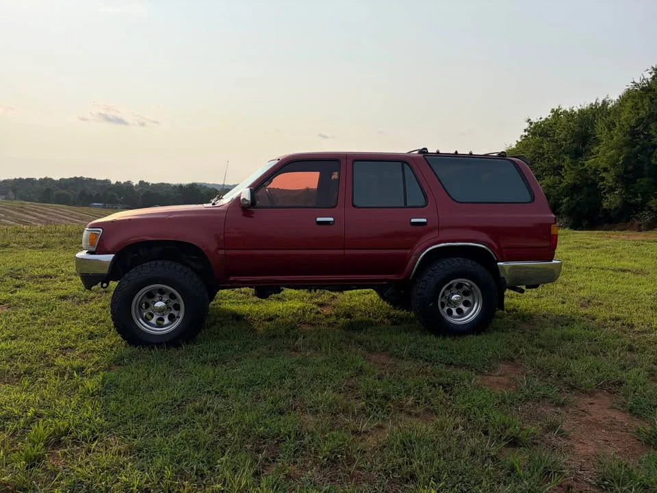 1992 Toyota 4Runner 2nd Gen - Image 2 of 13