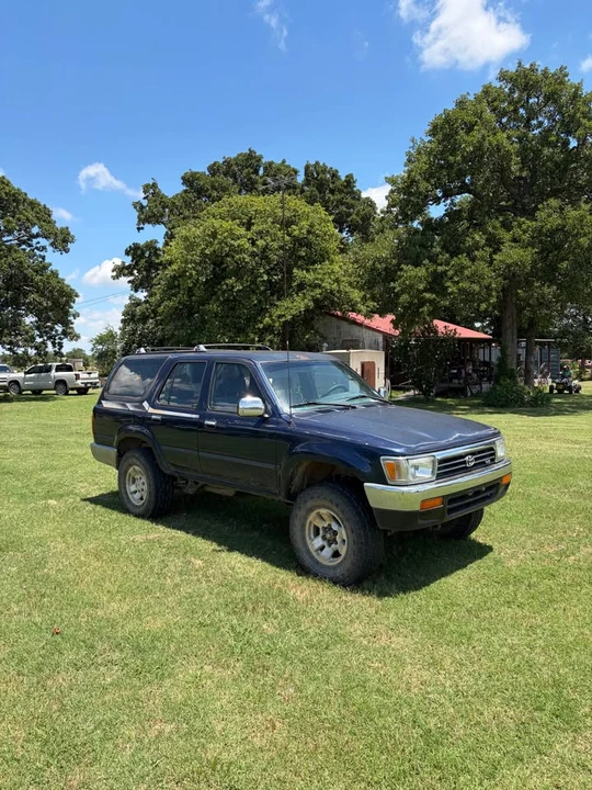 1992 Toyota 4Runner 2nd Gen - Image 2 of 6